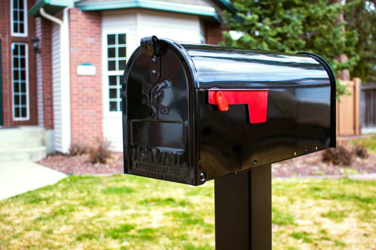 Solar ST200000 Silver Gray Jumbo T3 Galvanized Steel Post Mounted Rural Mailbox Solar ST200000 Silver Gray Jumbo T3 Galvanized Steel Post Mounted Rural Mailbox